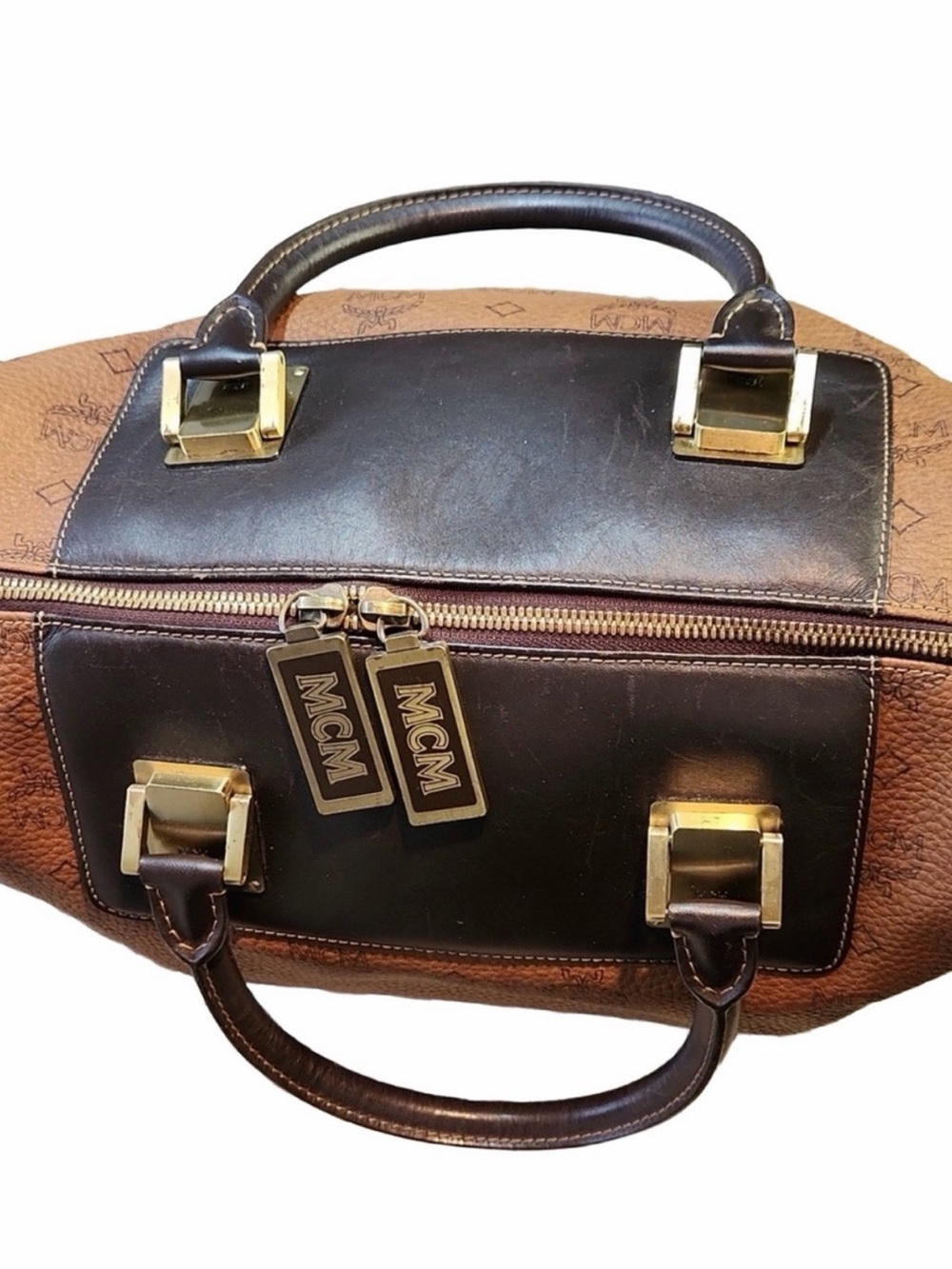 MCM Vintage Visetos Munchen Boston Bag and Gold Hardware - Picture 4 of 15